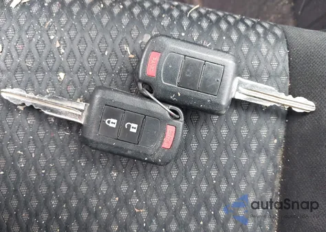 2018 Mitsubishi Outlander Es z USA, uszkodzony, nr VIN JA4AZ3A36JJ005570